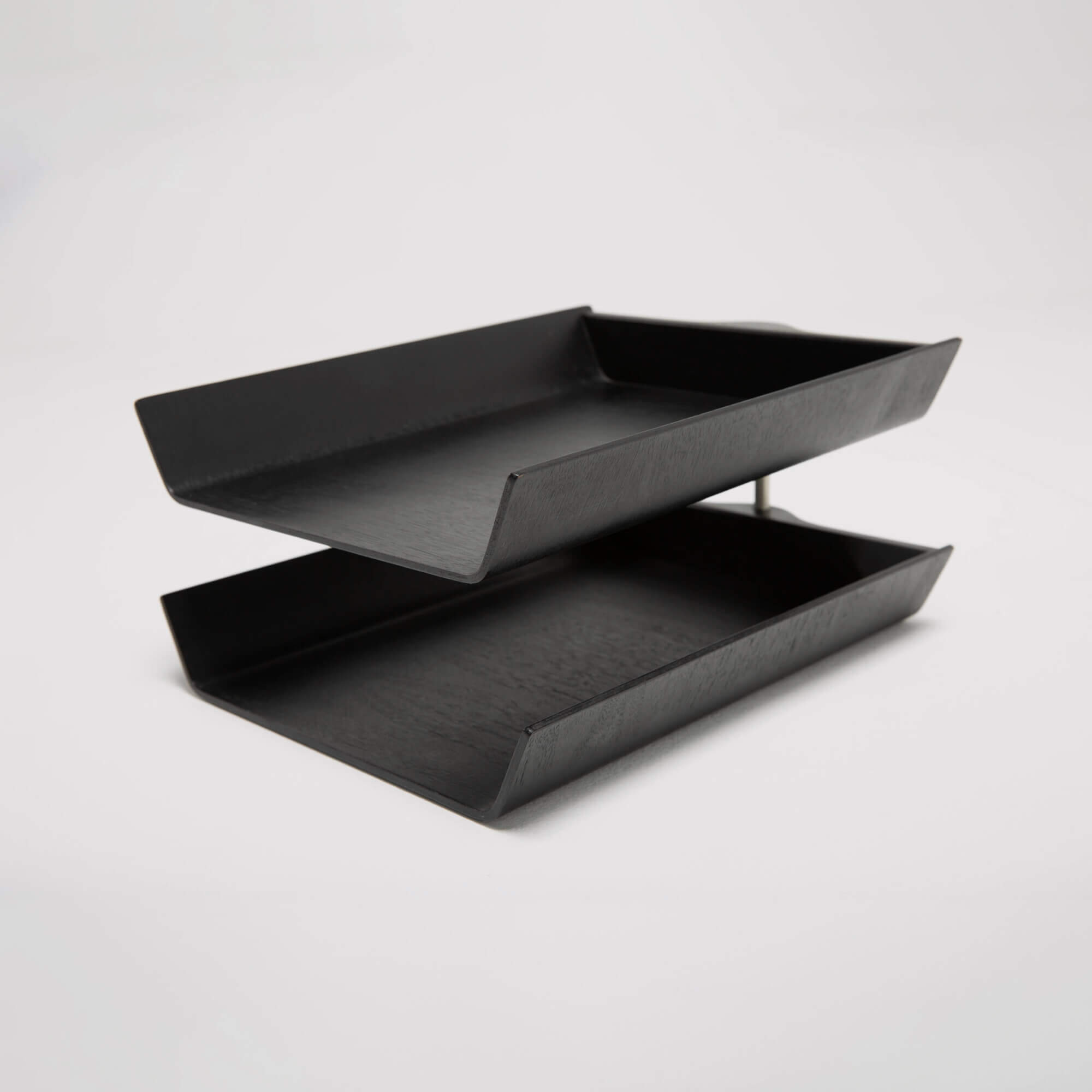 Florence-Knoll-Desk-Letter-Tray-black