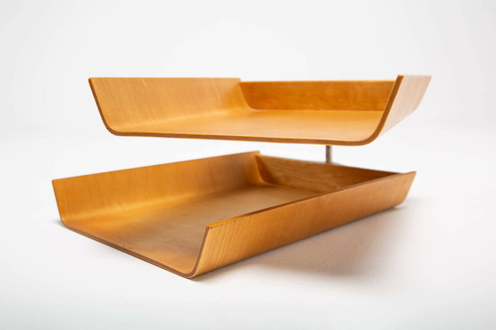 Florence-Knoll-Desk-Letter-Tray-pine-02