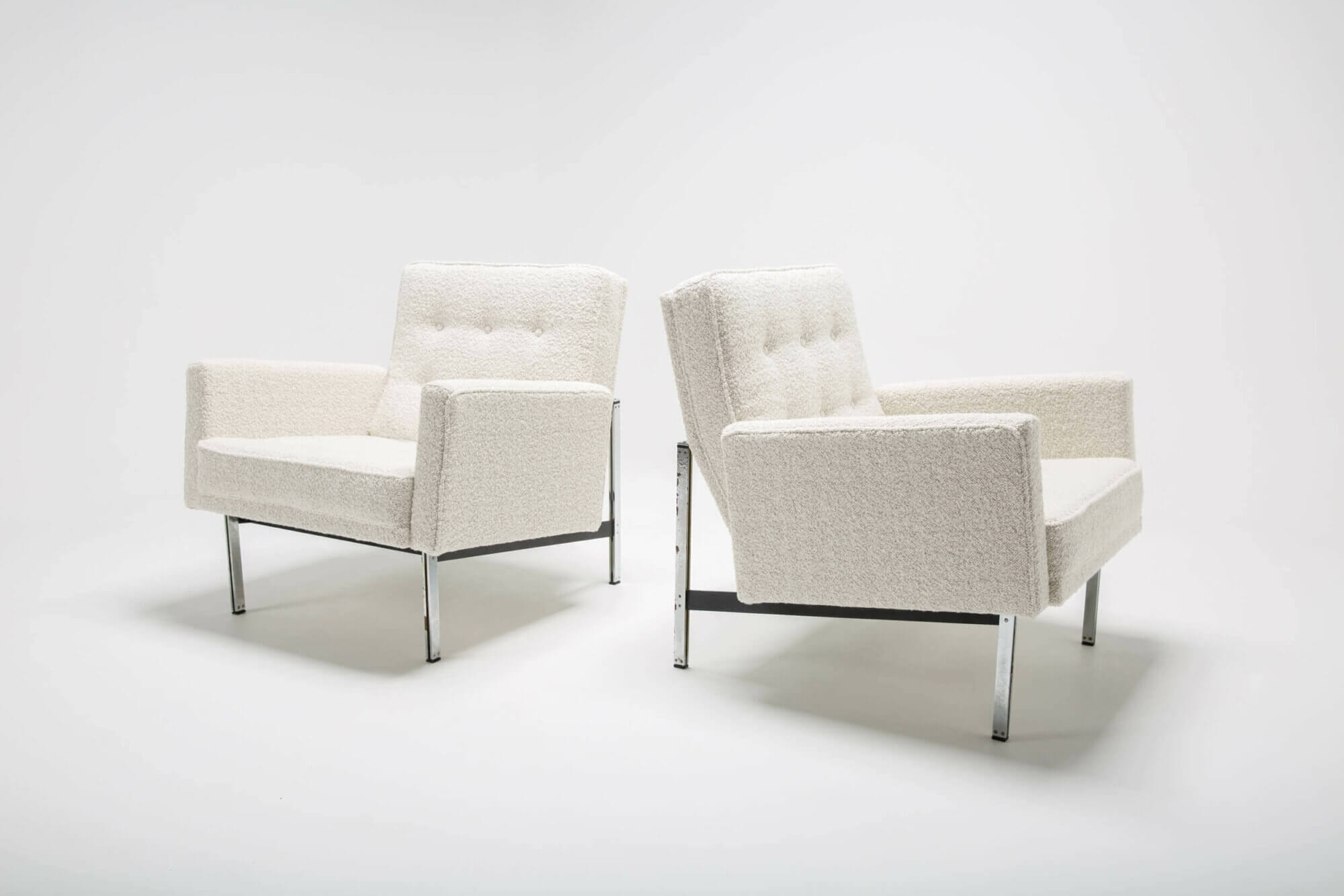 Florence-Knoll-Parallel-Bar-Armchairs-Model-55-(set-of-2)-01