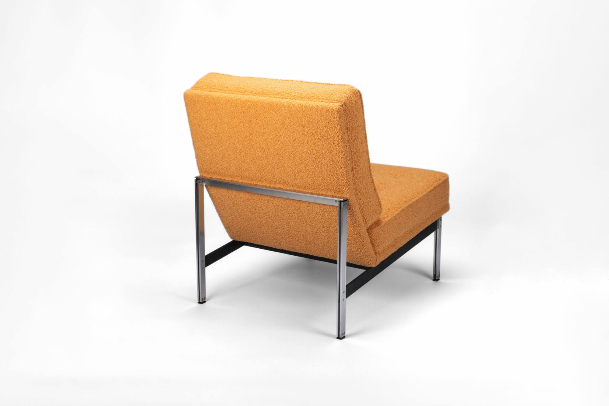 Florence-Knoll-Parallel-Bar-Lounge-Chair-Model-51_2