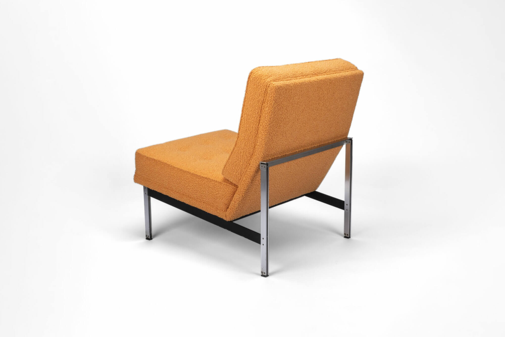 Florence-Knoll-Parallel-Bar-Lounge-Chair-Model-51_3