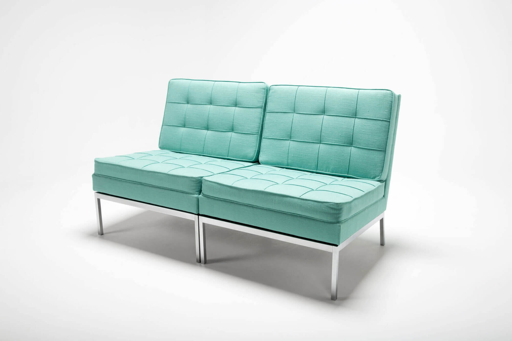 Florence-Knoll-Slipper-Chairs-Model-65-(set-of-2)-02