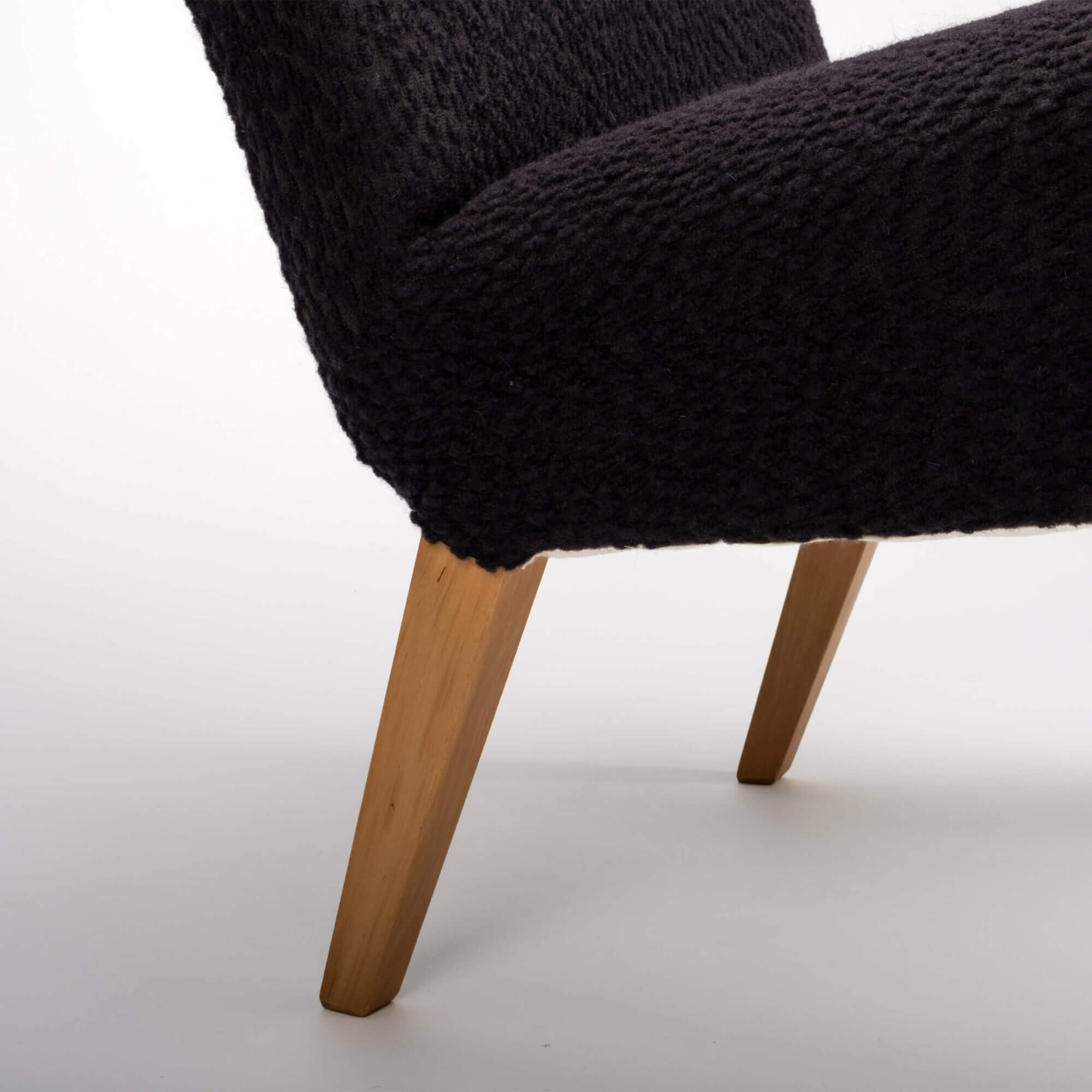 Swedish-easy-chairs-(model-3)_13