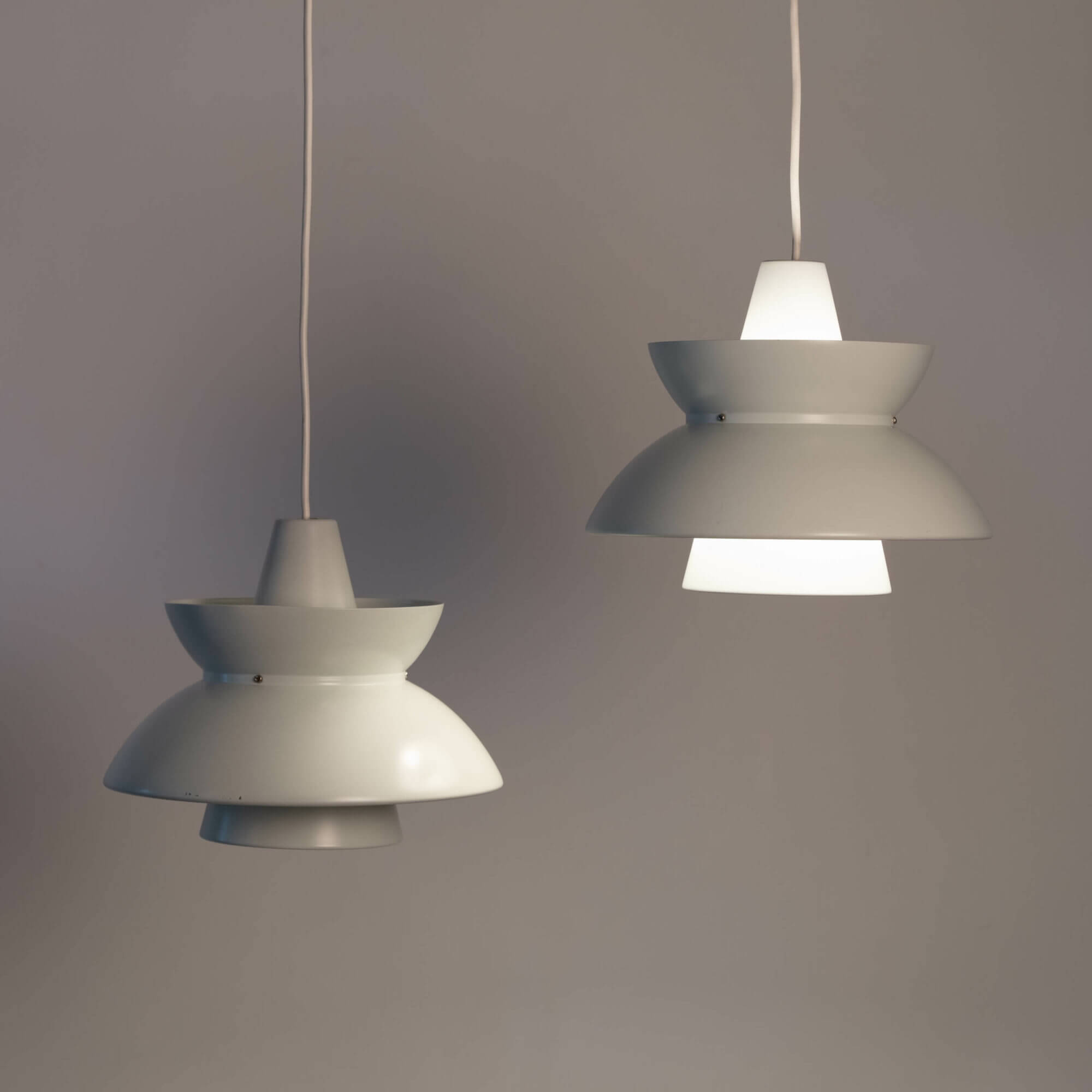 Doo-wop pendant light by Louis Poulsen, Set of 2