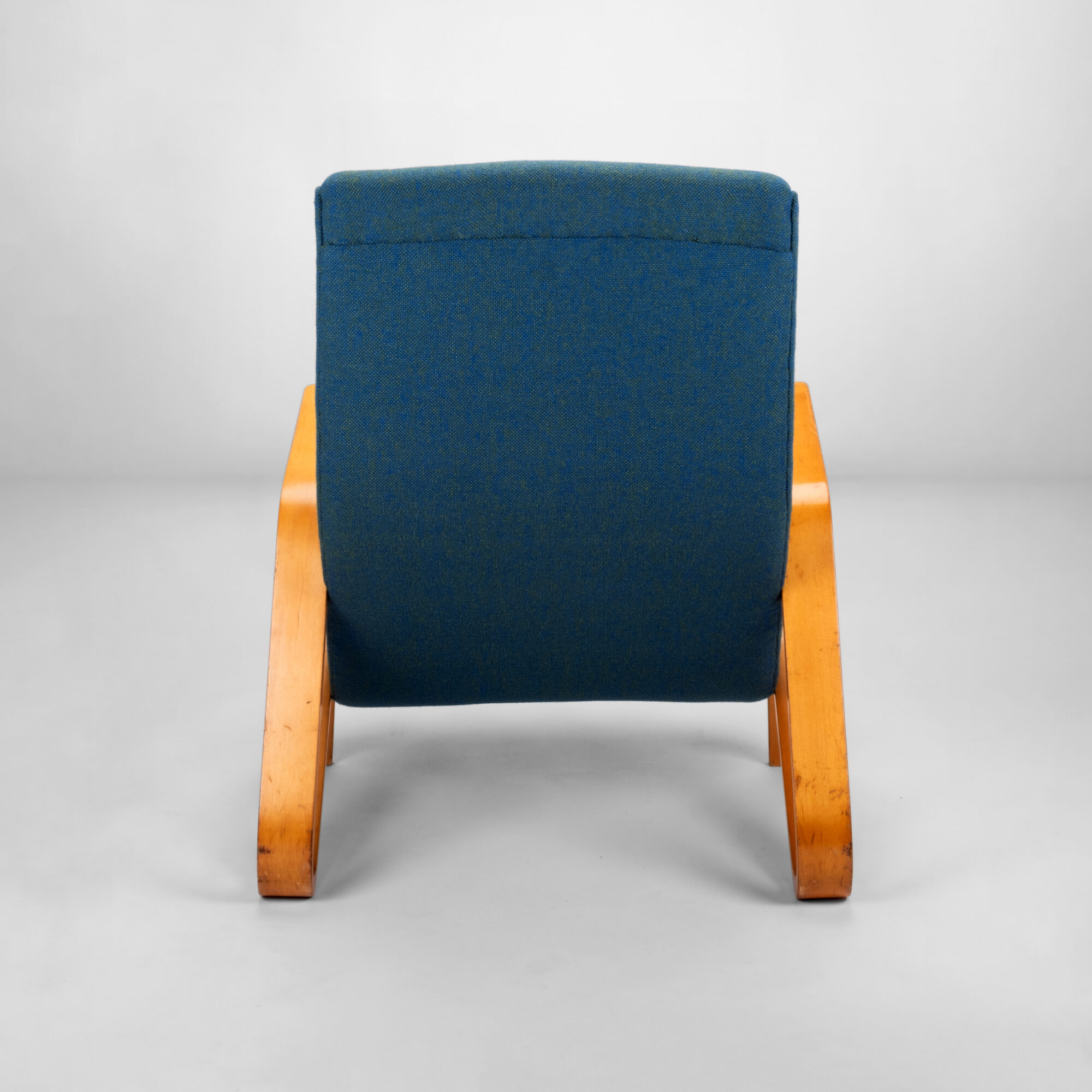 Eero-Saarinen-Grasshopper-lounge chair-shown-from-the-back-side