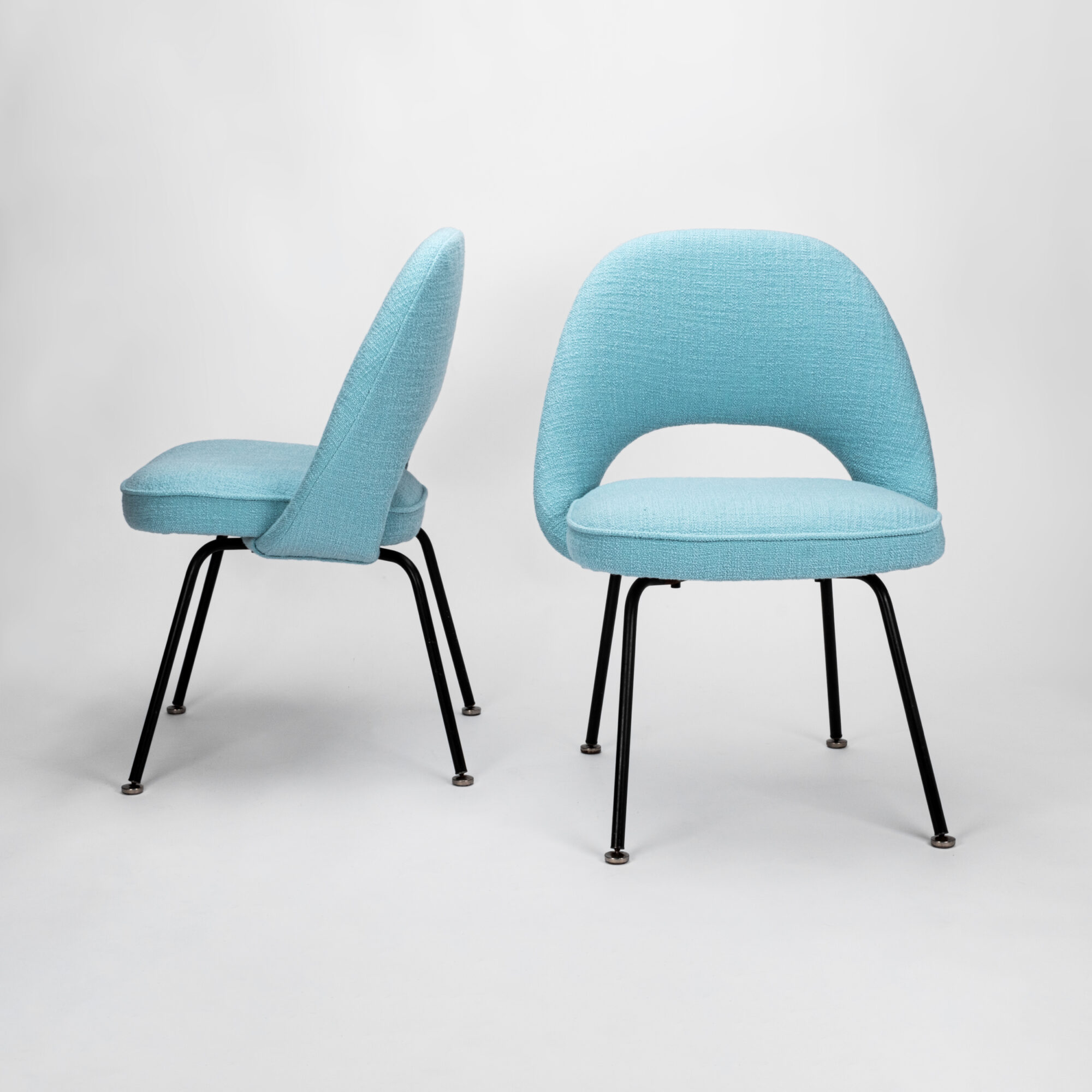 Eero-Saarinen-model-72-dining-chair-1-home