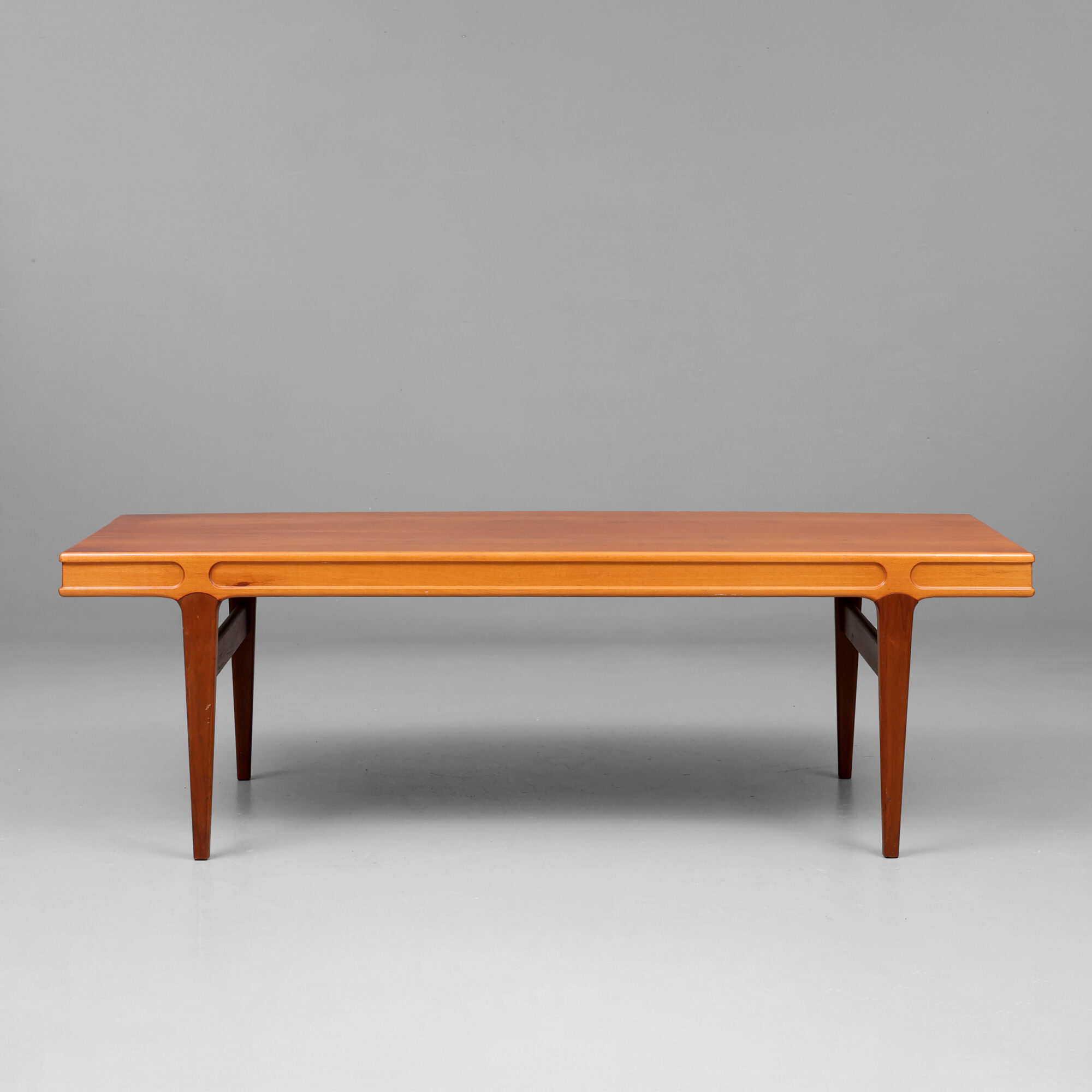 1960s Teak wood coffee table by Johannes Andersen