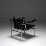Fauteuil a dossier basculant (LC1) in black leather