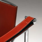 Fauteuil a dossier basculant (LC1) in brown leather, set of 2