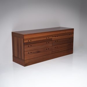 Canaletto walnut veneered chest