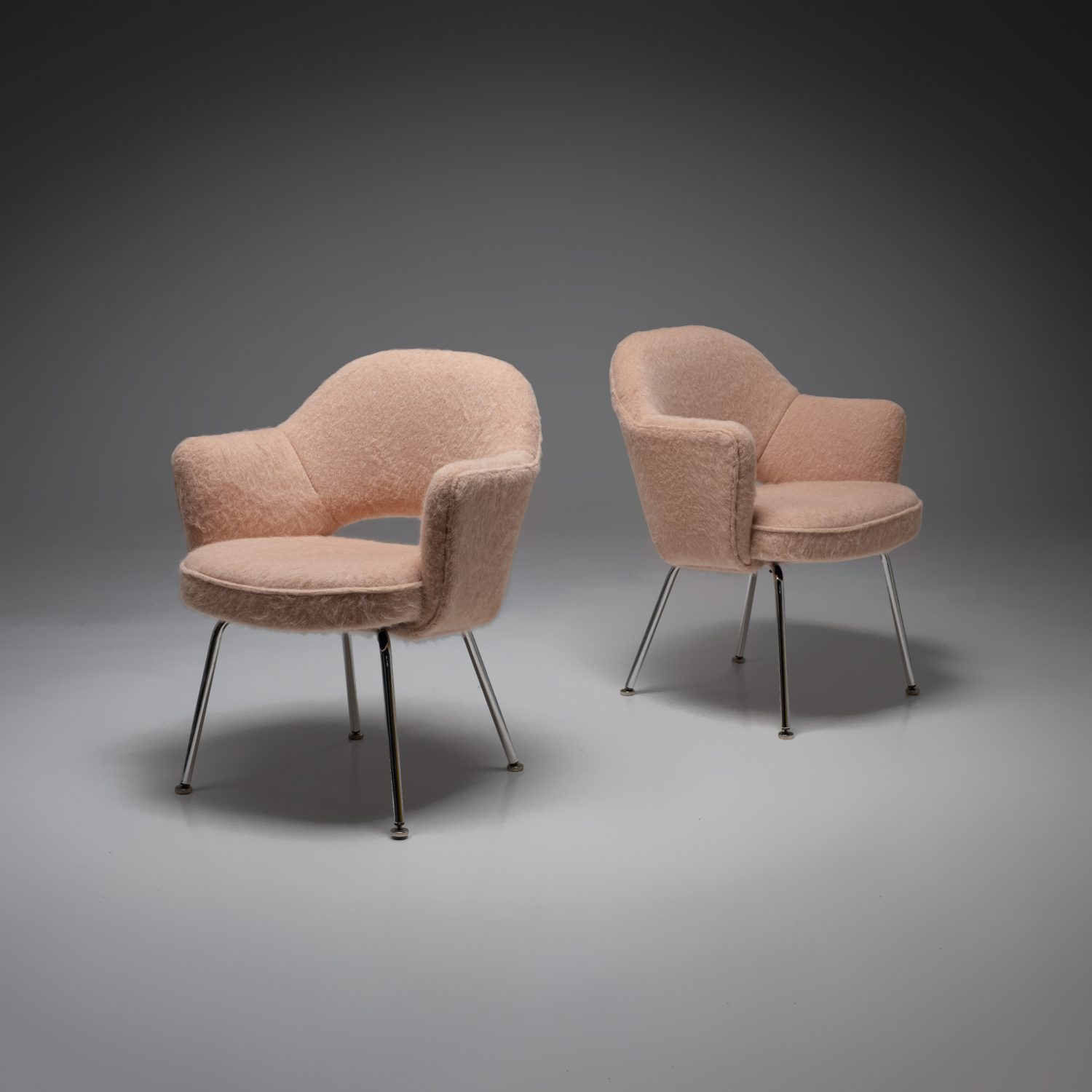 Model 71 Dining Chair in Pink, Set of 2