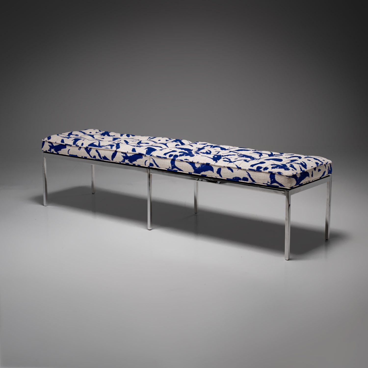 Model 2530-6, 4-Seater Bench