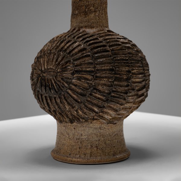 Model 812 Stoneware Table Lamp