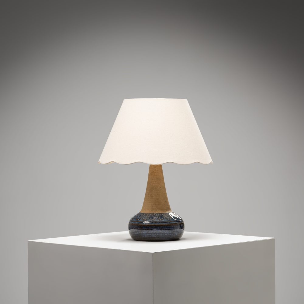 Model 3041 Ceramic Table Lamp