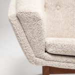 Model 1200 ‘Corona’ Armchairs, Set of 2