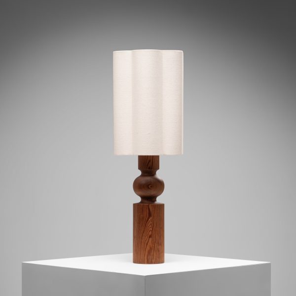 Large Pine Table Lamp